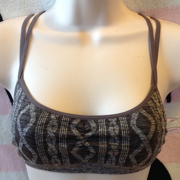 NWT VS Strappy Bralette - Picture 3 of 3